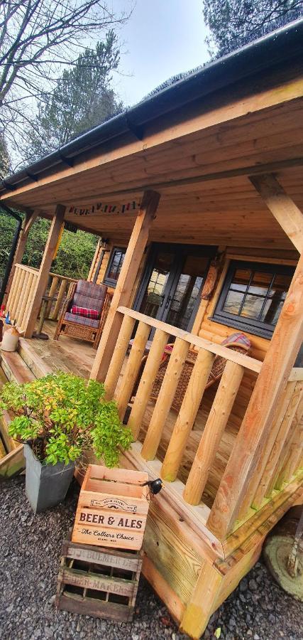 Lodge The Miners Log *